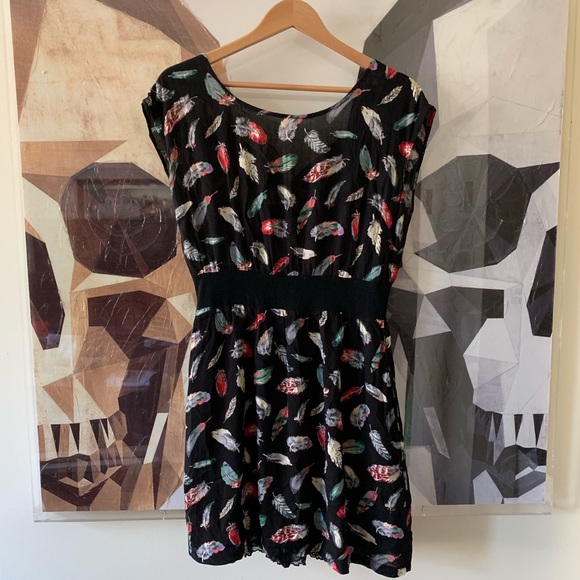 Button Dresses & Skirts - Feather pattern open back dress